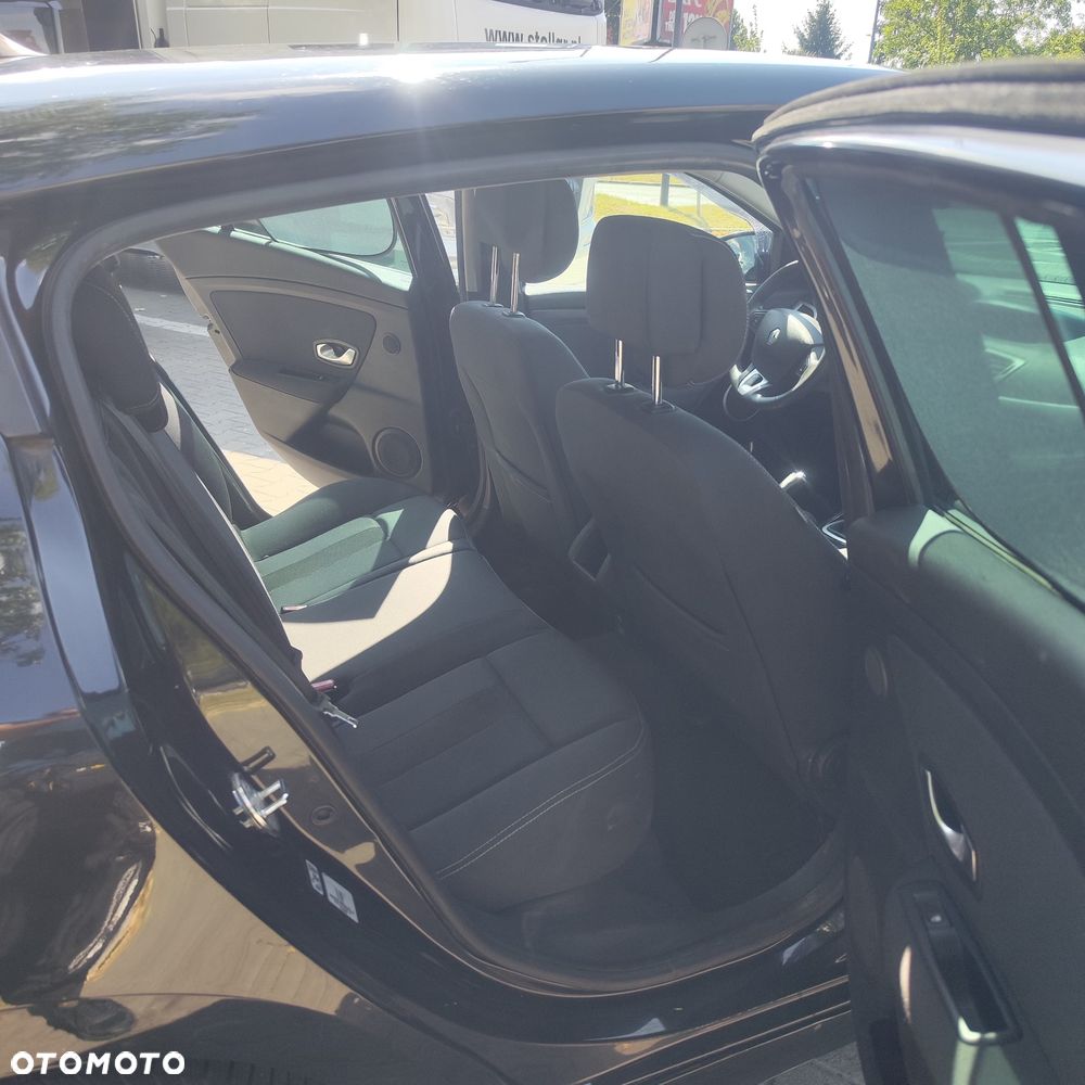 Renault Megane 1.6 16V 110 Dynamique - 8