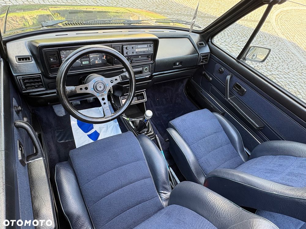 Volkswagen Golf 1.6 CL - 9