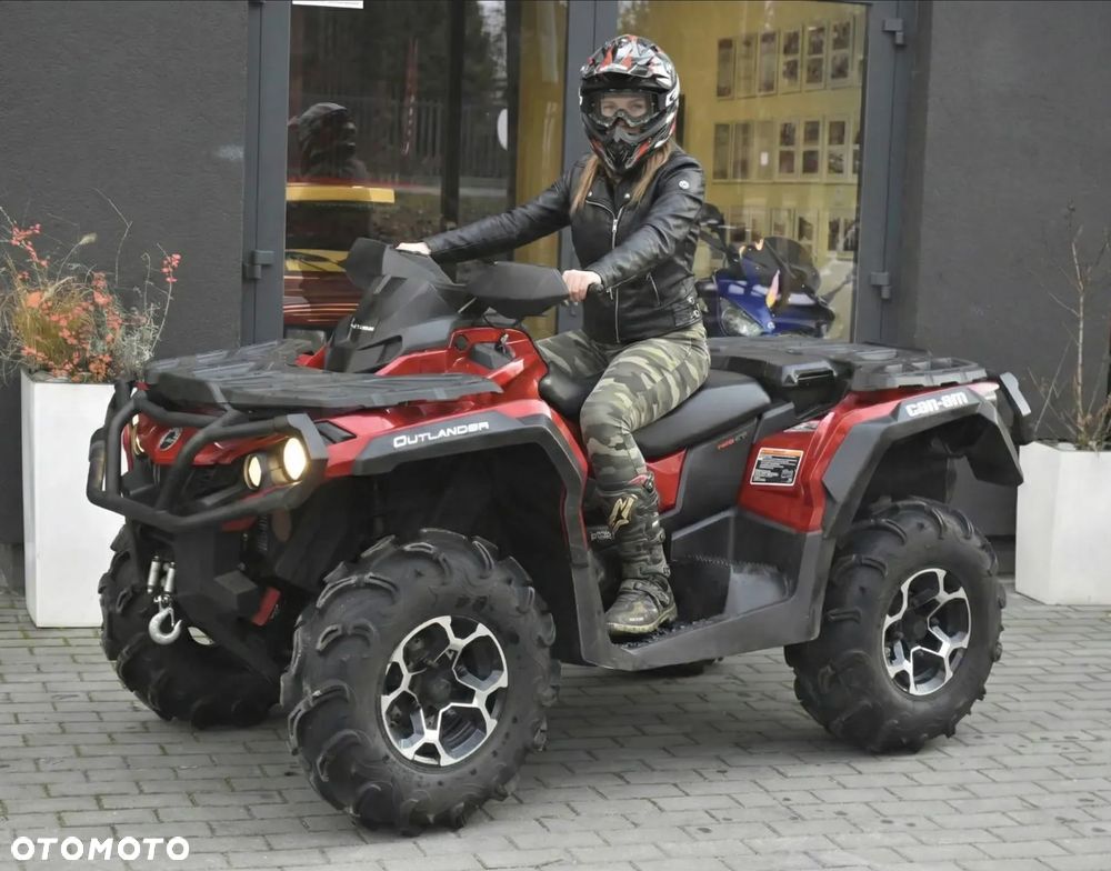 Can-Am Outlander - 1