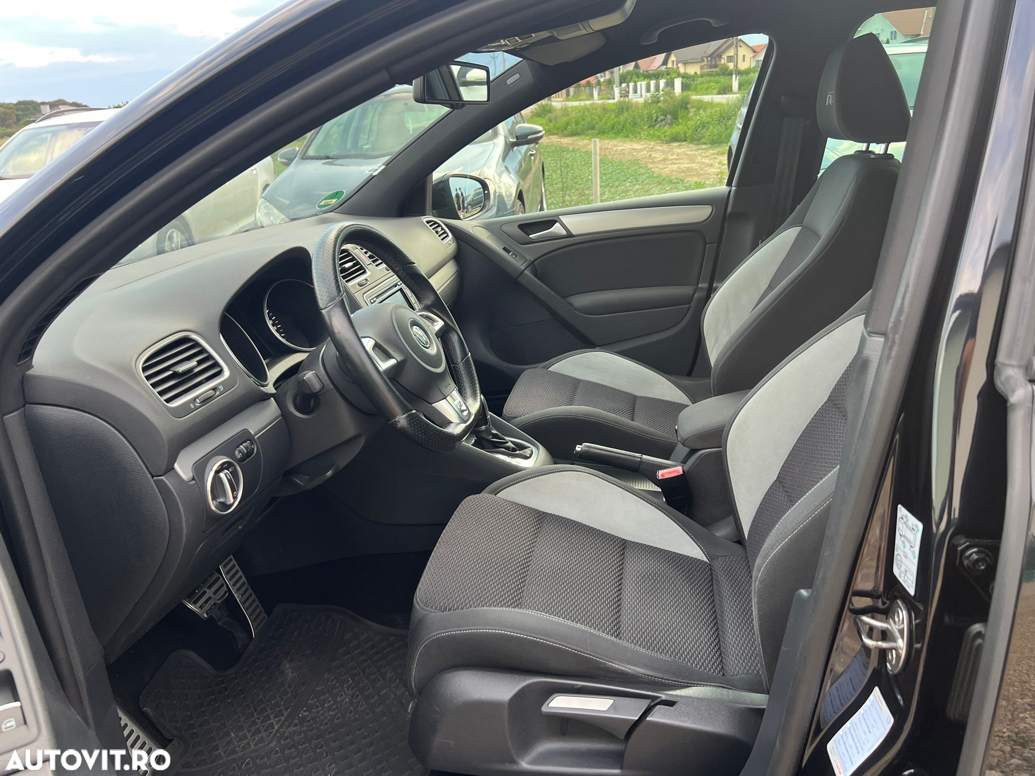 Volkswagen Golf Variant 1.4 TSI DSG Exclusive - 9