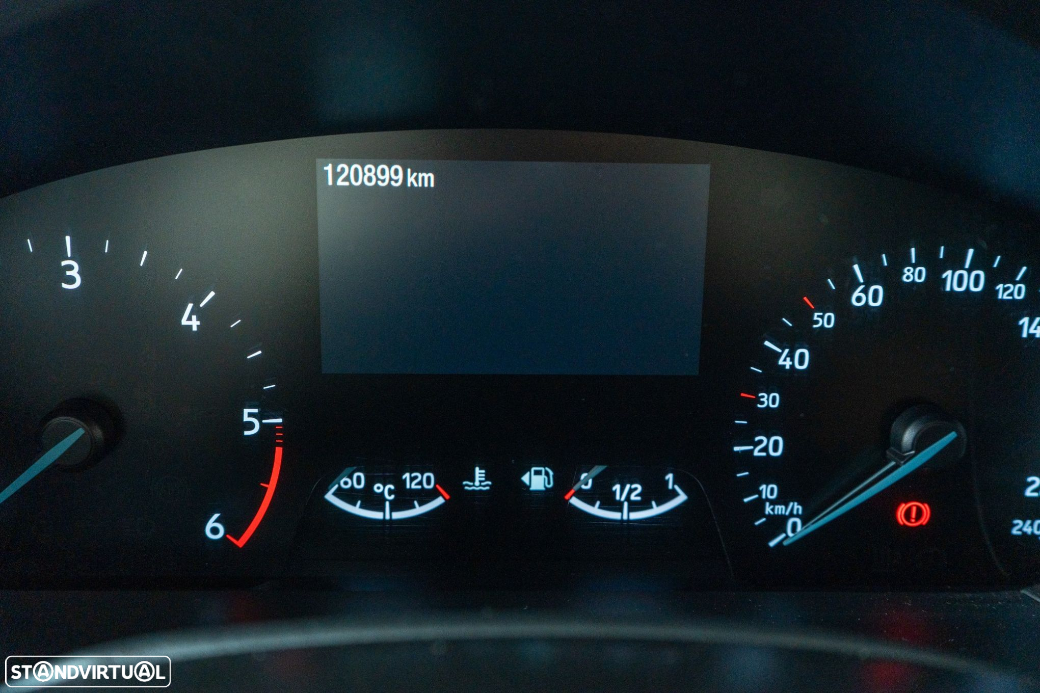 Ford Focus SW 1.5 TDCi EcoBlue Business - 5