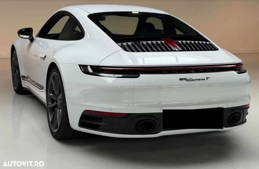 Porsche 911 Carrera T PDK - 5