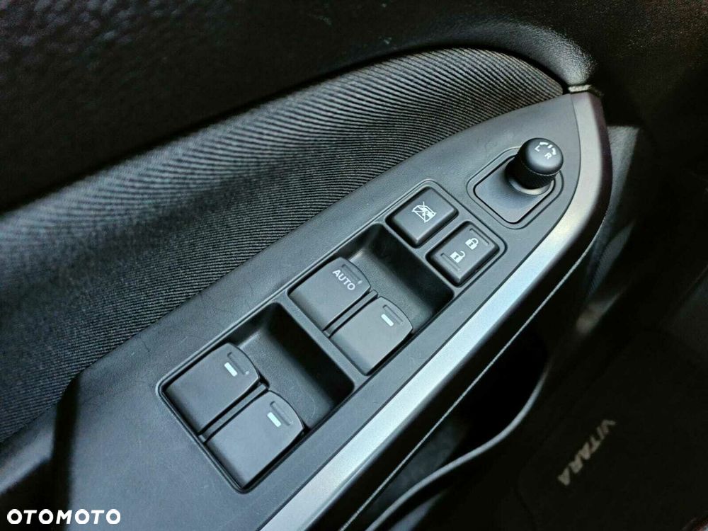 Suzuki Vitara - 29