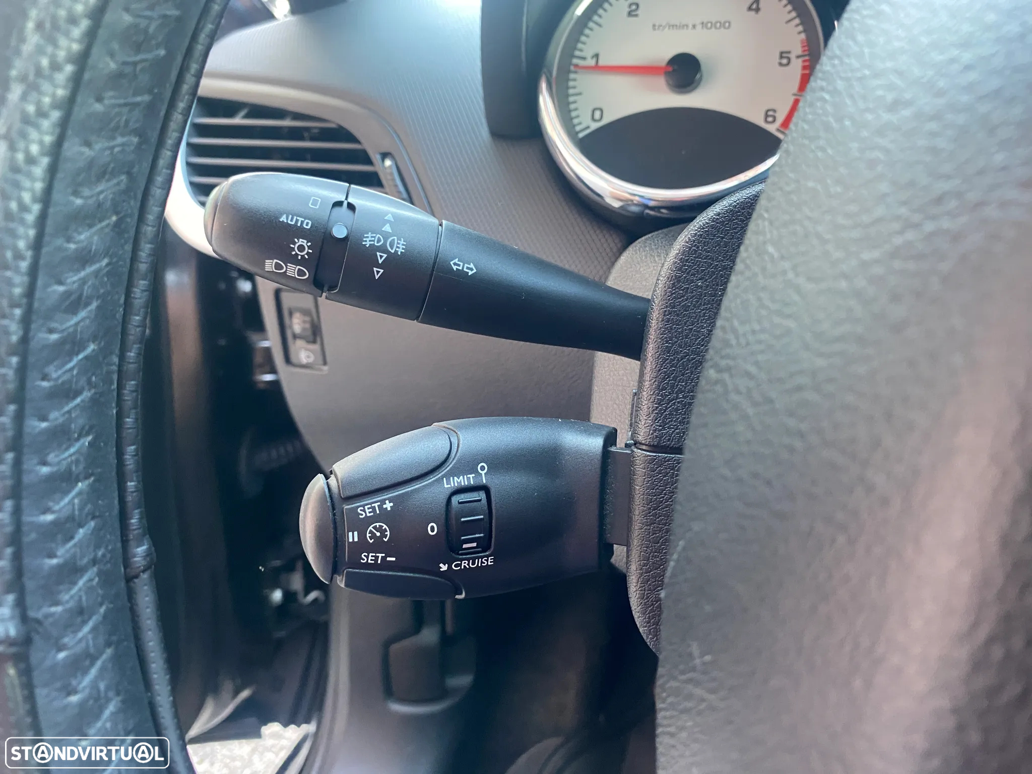 Peugeot 207 SW 1.6 HDi Active - 28