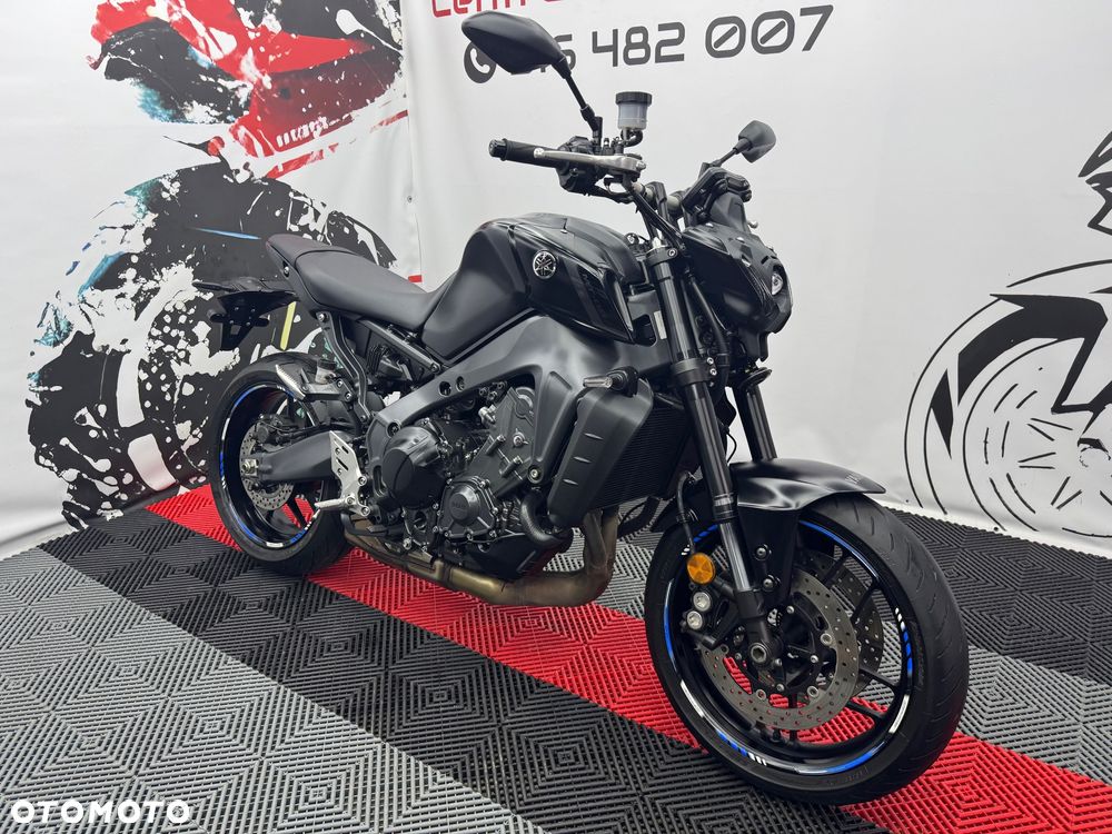 Yamaha MT - 4