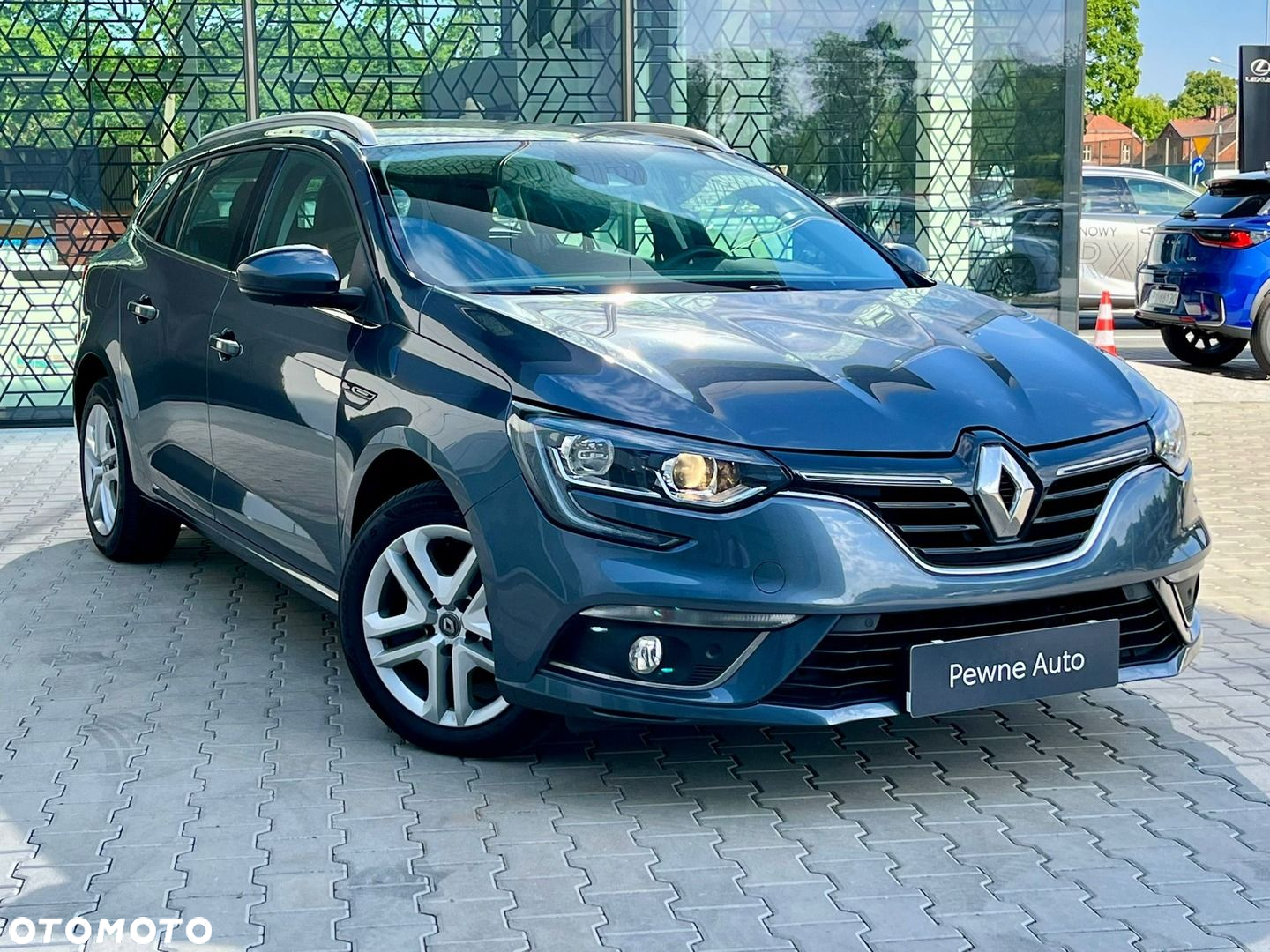 Renault Megane 1.5 Blue dCi Intens EDC - 8