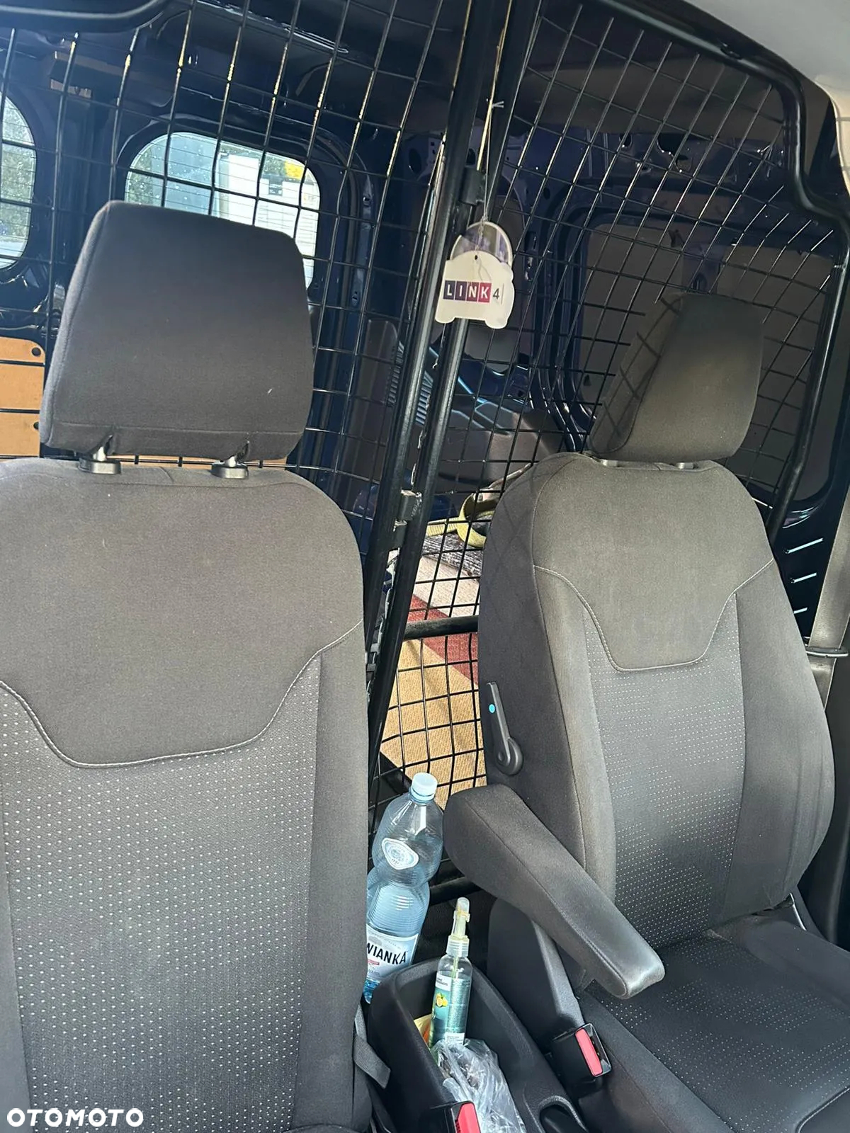 Ford Transit Courier - 7