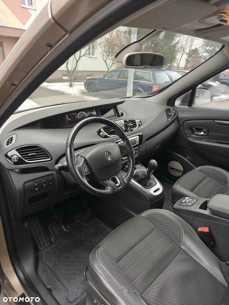 Renault Scenic 1.6 dCi Energy Bose Edition - 8