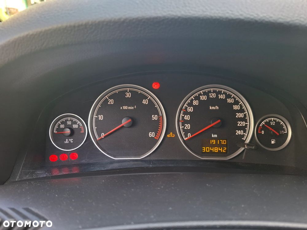 Opel Vectra 1.9 CDTI Cosmo - 9