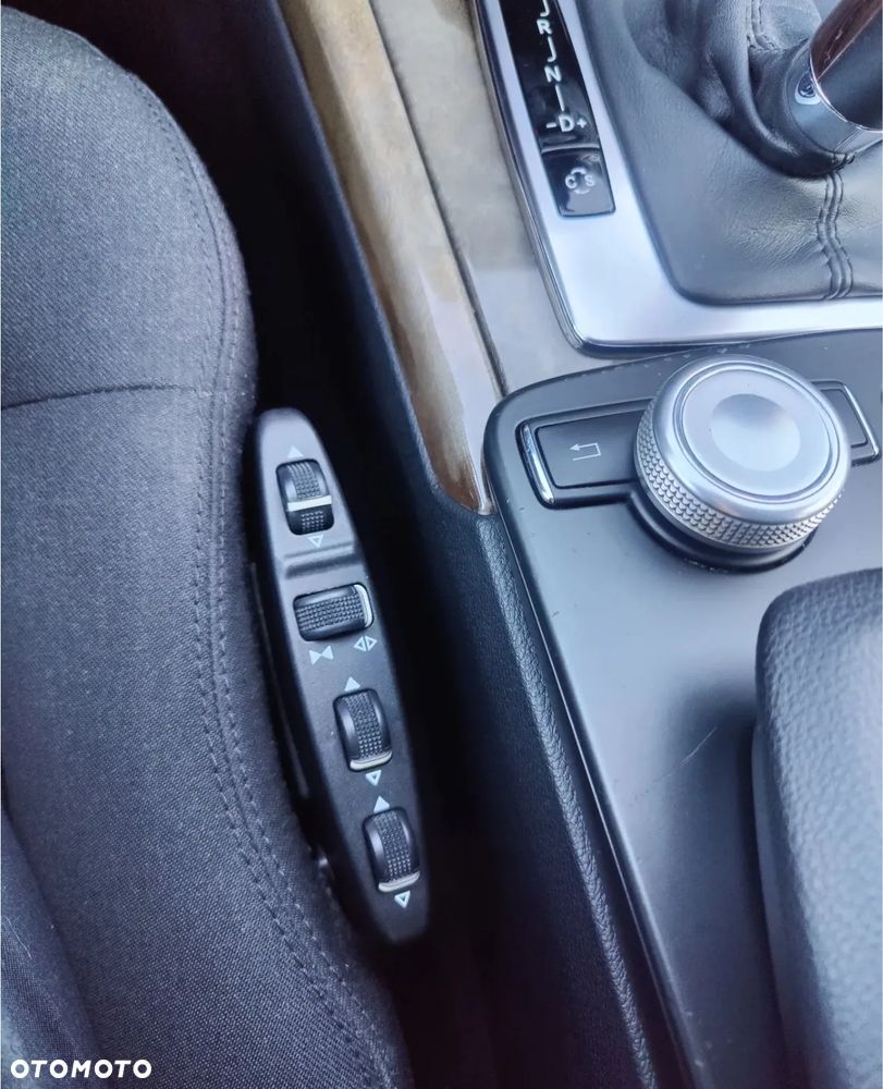Mercedes-Benz Klasa E 250 CDI DPF BlueEFFICIENCY Automatik Elegance - 12