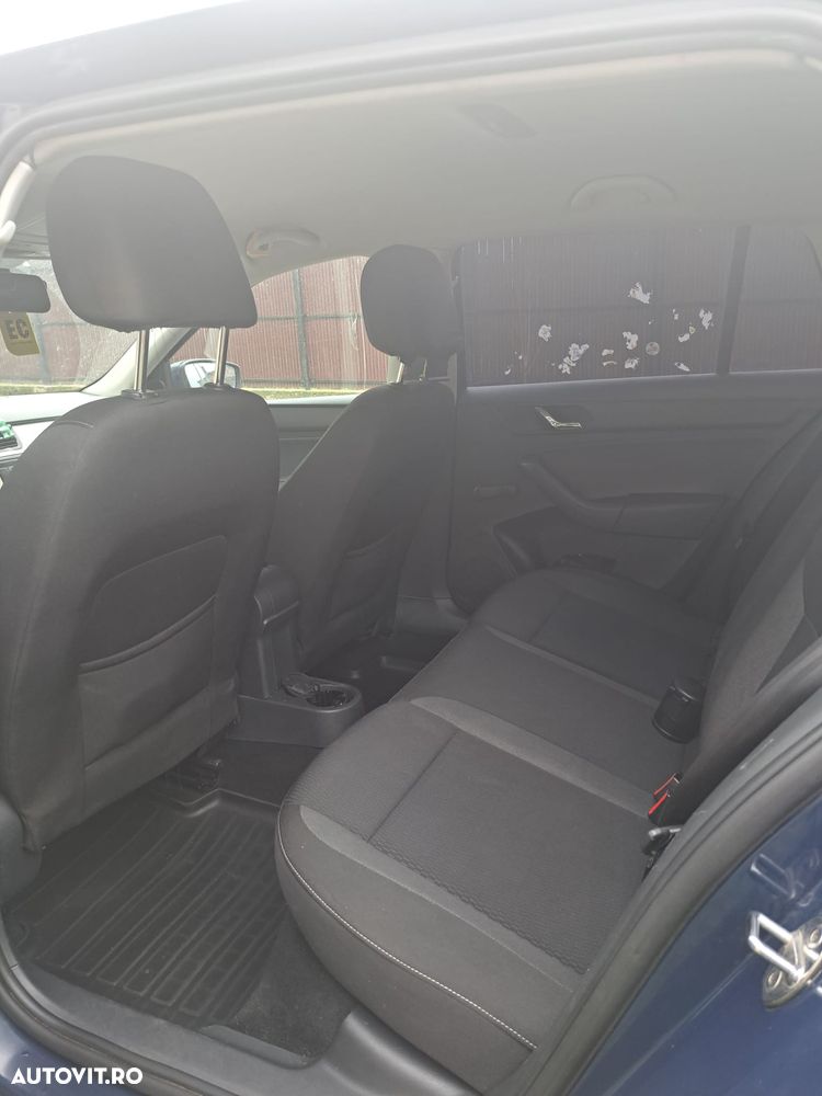 Skoda RAPID 1.6 TDI Active - 4