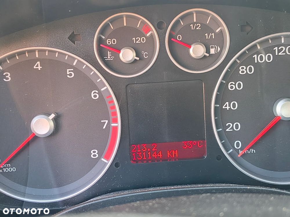 Ford Focus 1.6 Ambiente - 22