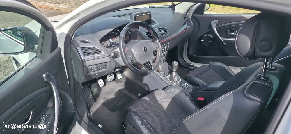 Renault Mégane Coupe 1.5 dCi GT Line SS - 20