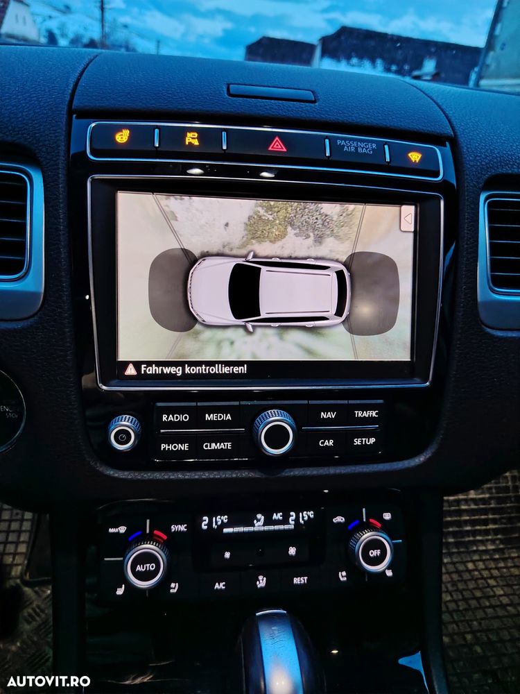 Volkswagen Touareg 3.0 V6 TDI SCR Blue Motion DPF Automatik Terrain Tech Exclusive - 14