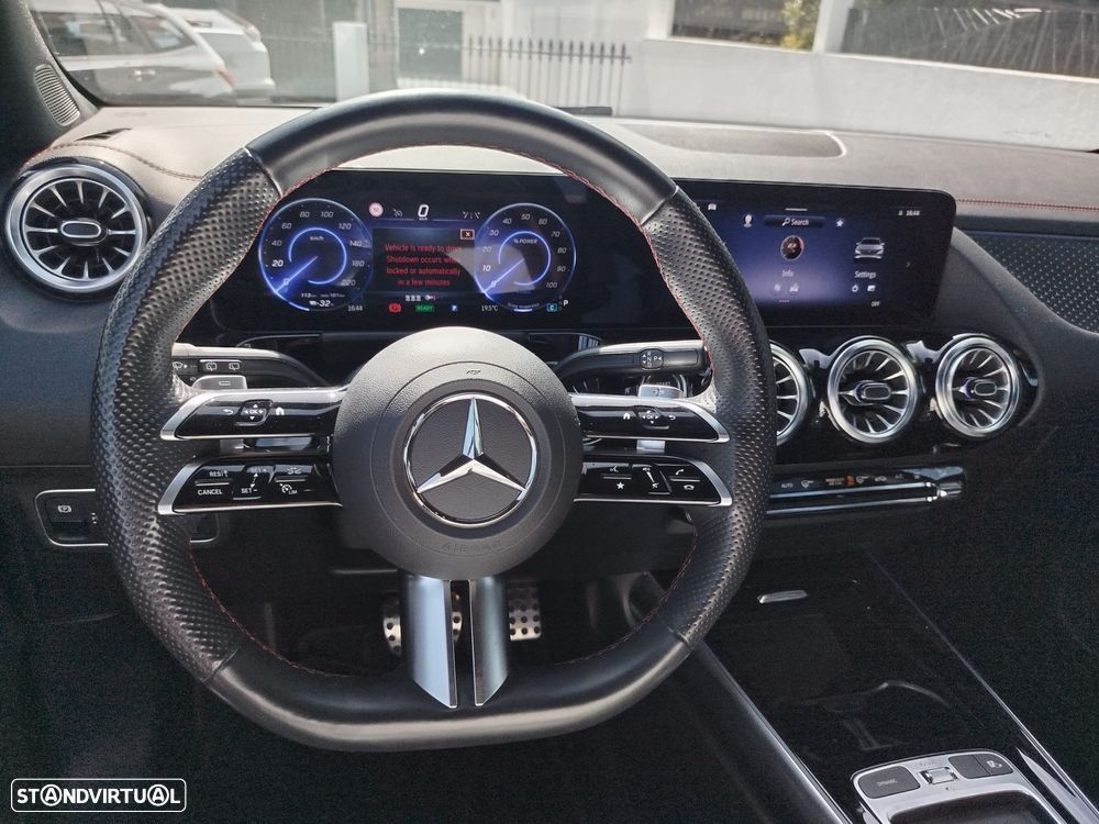 Mercedes-Benz EQA 250+ AMG Line - 30