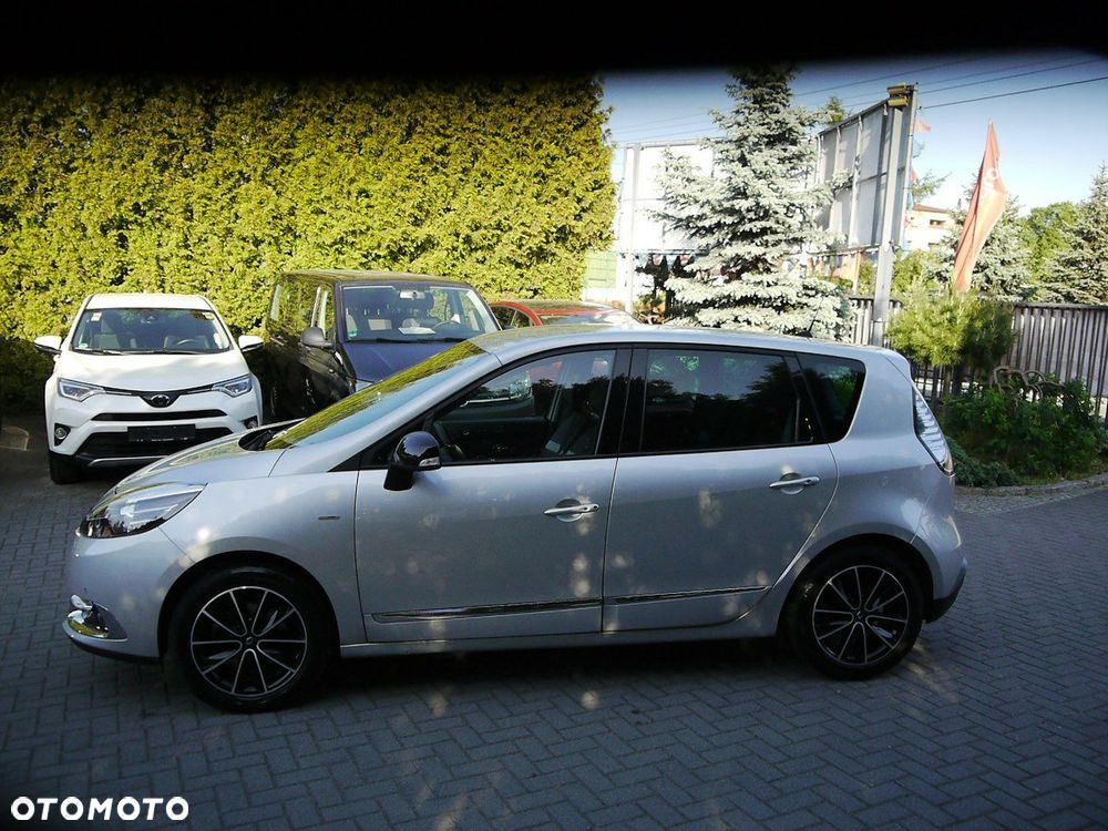 Renault Scenic 2.0 16V 140 CVT Bose Edition - 11