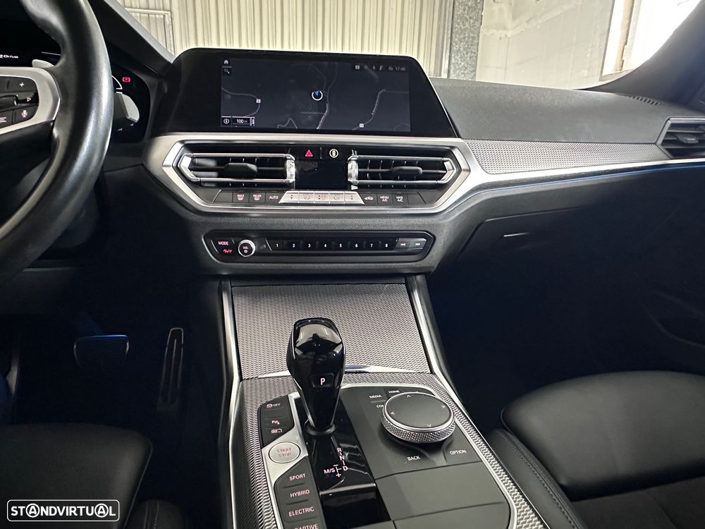 BMW 330 e Pack M Auto - 22