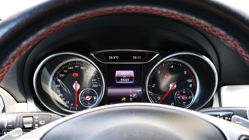 Mercedes-Benz GLA 220 - 26