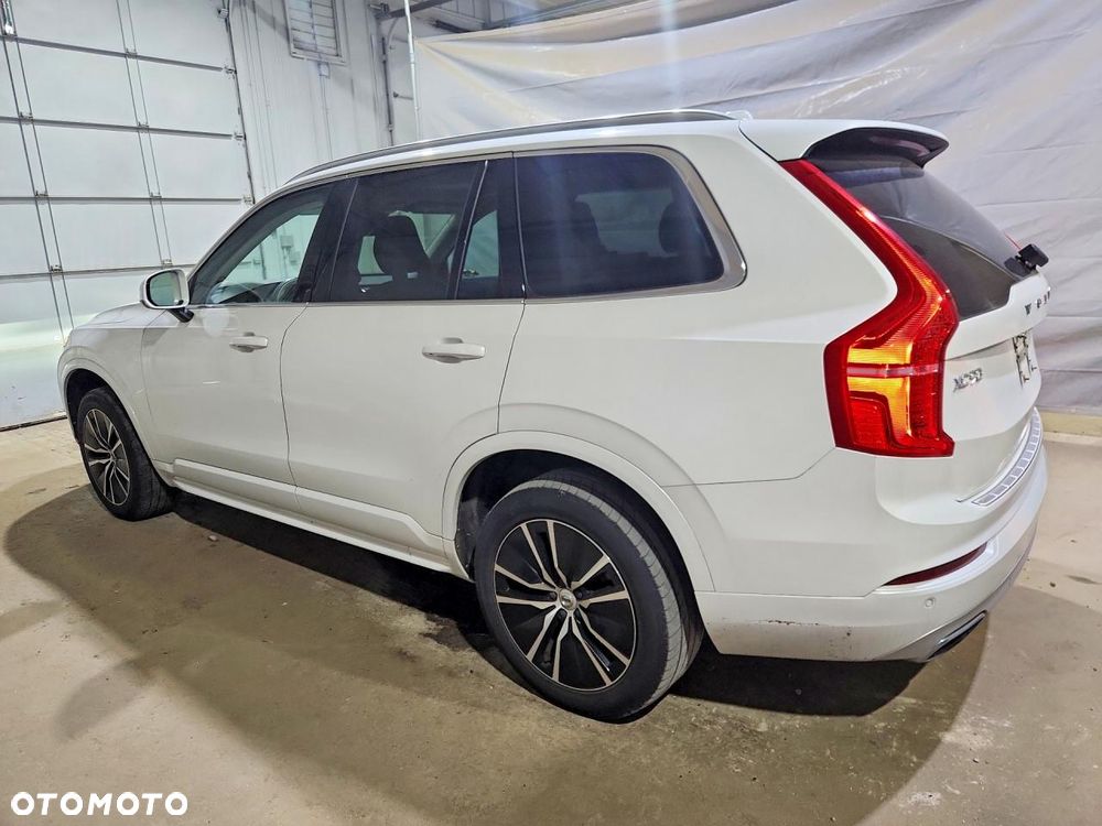 Volvo XC 90 - 2