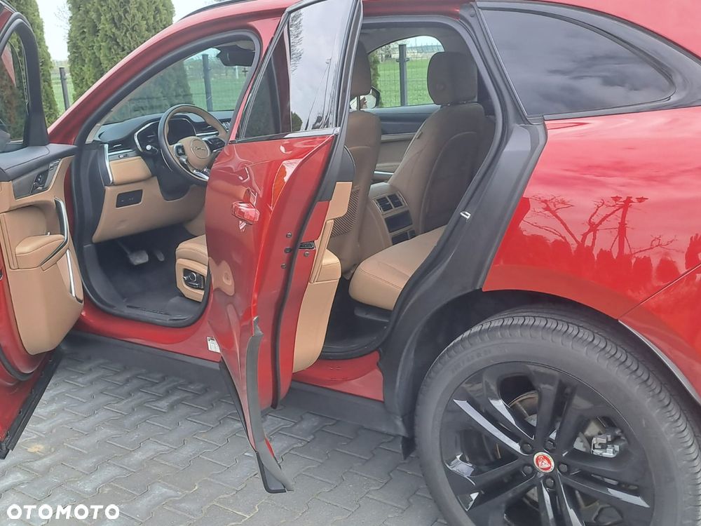Jaguar F-Pace P250 AWD R-Dynamic S - 3