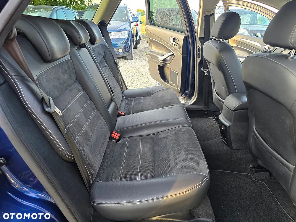 Ford Mondeo SW 2.0 TDCi Platinium X Plus (Titanium) - 23