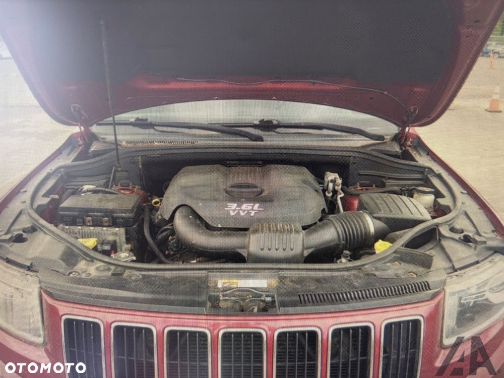Jeep Grand Cherokee - 11