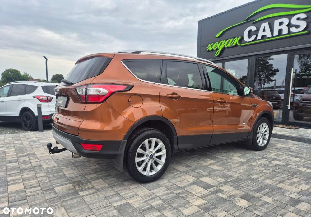 Ford Kuga - 35