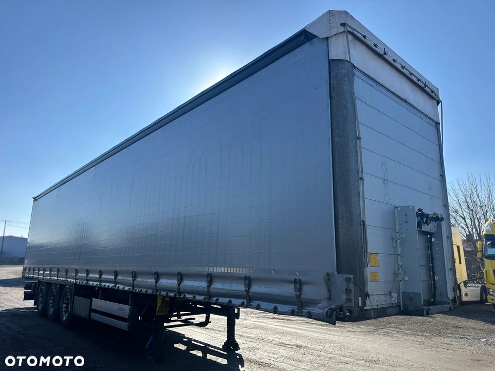 Schmitz Cargobull SCB - 7