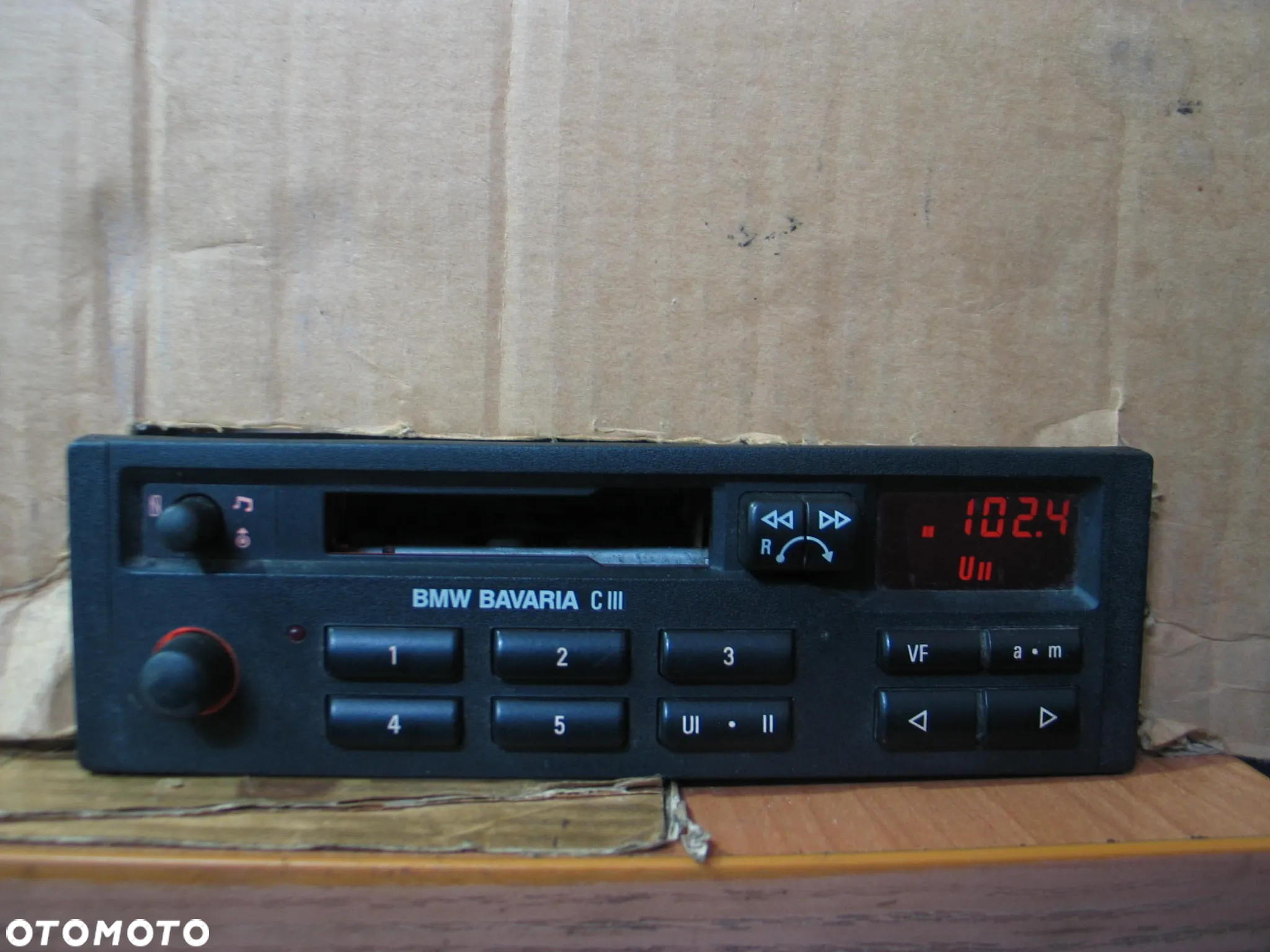 radio radioodtwarzacz BMW bavaria C III E30 E32 E34 zabytek - 5