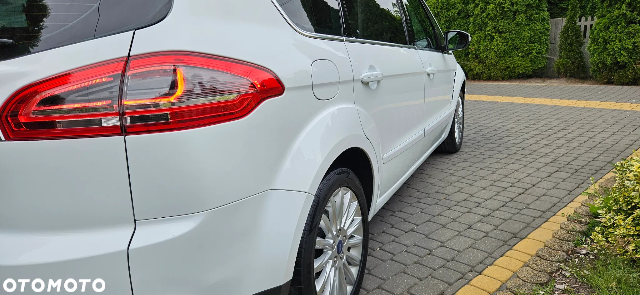 Ford S-Max 2.0 TDCi DPF Titanium - 19
