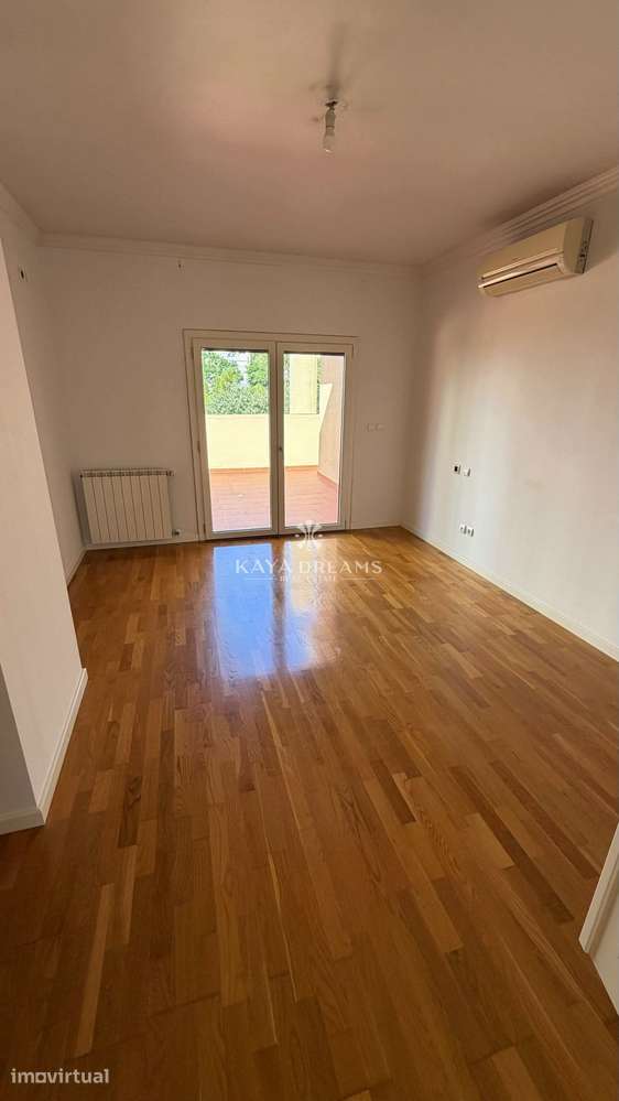 Apartamento T3 para Arrendamento na Quinta do Almirante em Santo An... - Grande imagem: 2/24