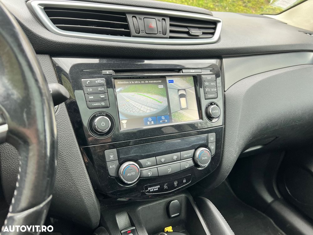 Nissan Qashqai 1.6 DCI Start/Stop Tekna - 8