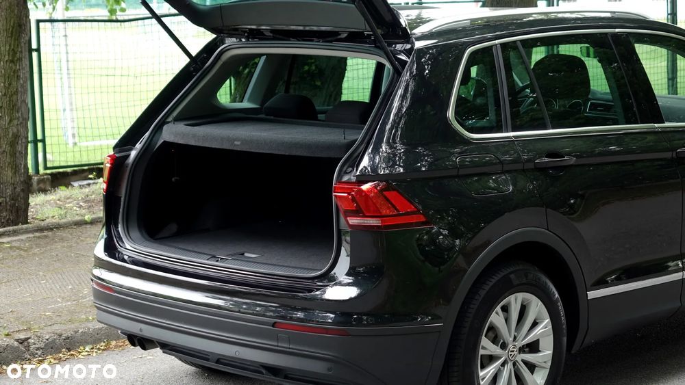 Volkswagen Tiguan - 35