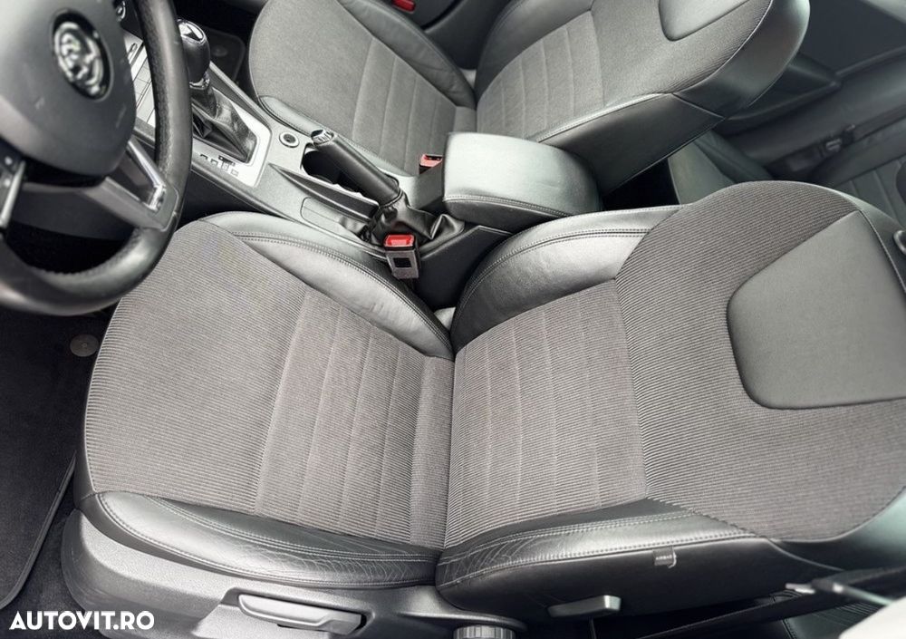 Skoda Octavia 2.0 TDI (Green tec) DSG Style - 10