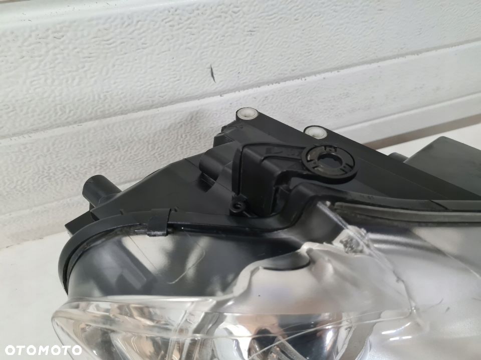 Lampa prawy przód VW TOURAN LIFT EUROPA ORYGINAŁ - 3