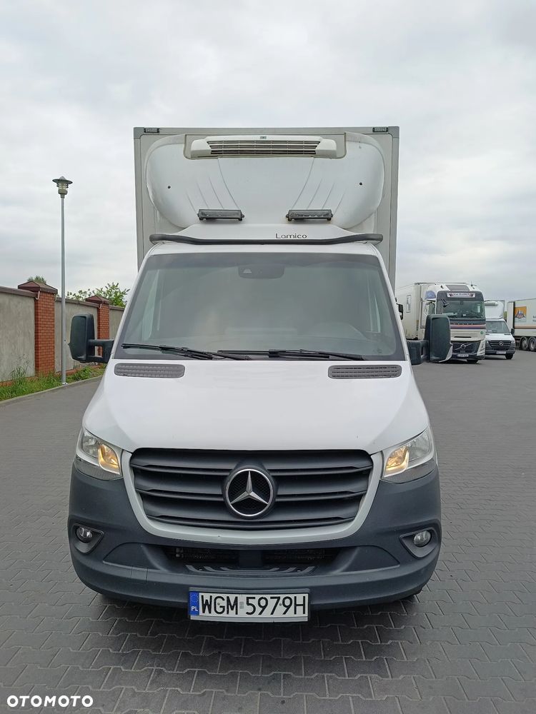 Mercedes-Benz Sprinter - 3