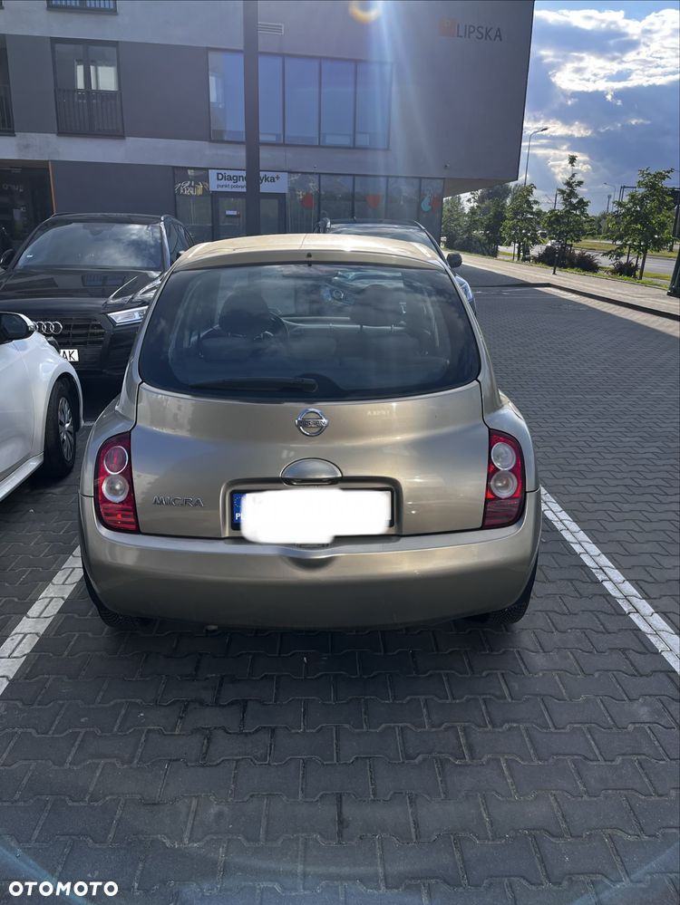 Nissan Micra - 4