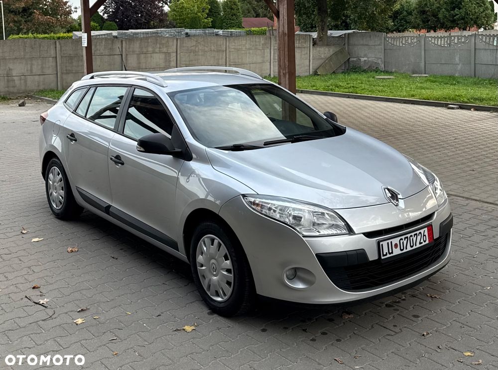 Renault Megane - 11