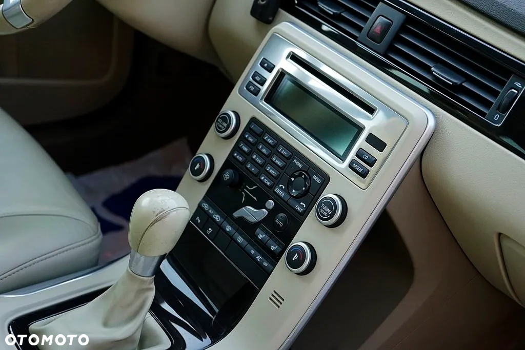 Volvo V70 1.6D DRIVe - 30