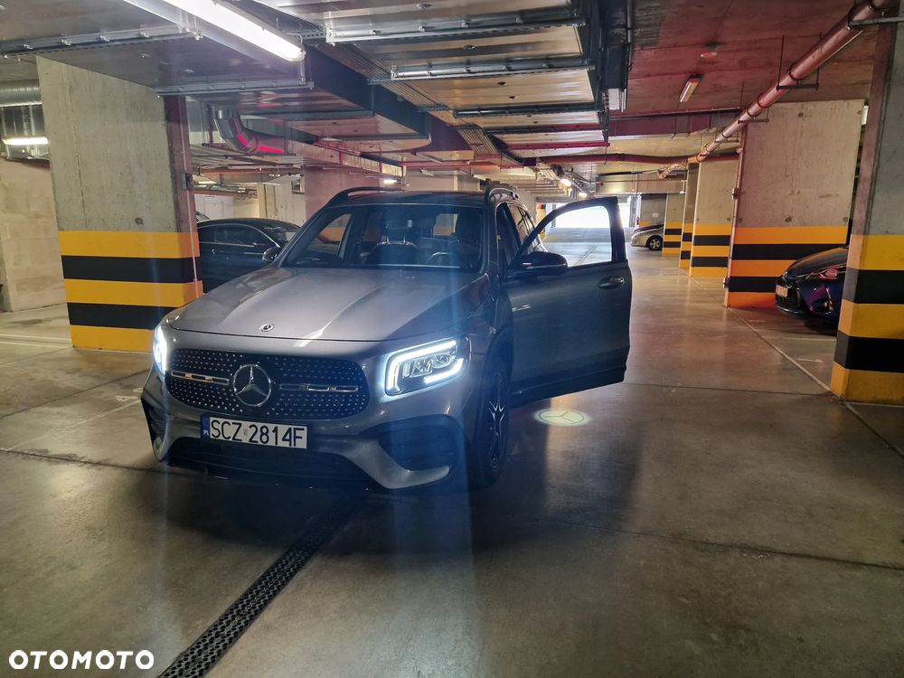 Mercedes-Benz GLB 250 4-Matic AMG Line 8G-DCT - 25