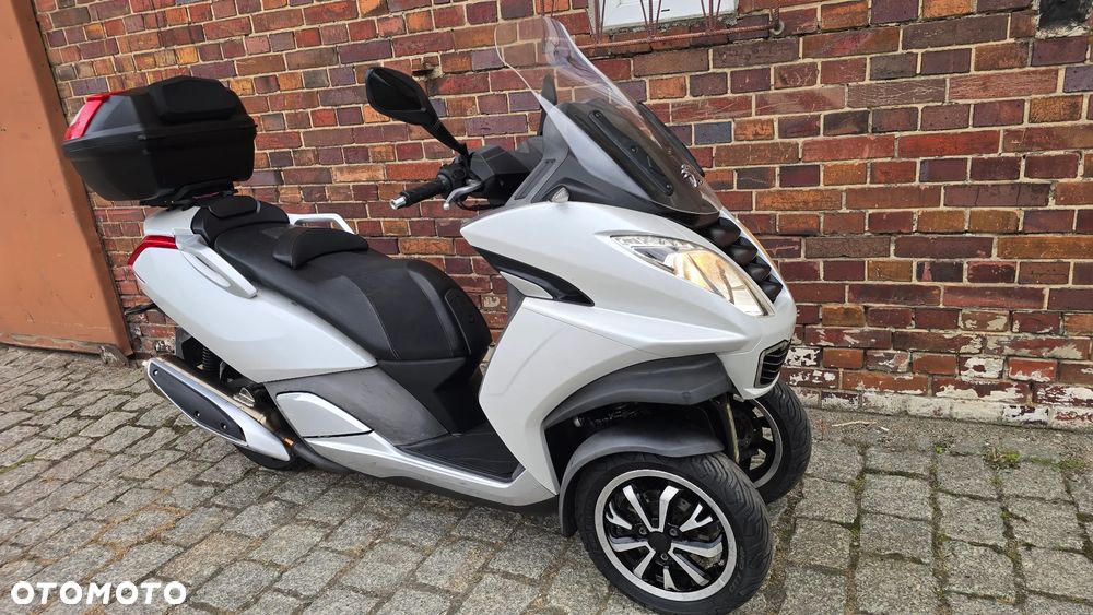 Peugeot Metropolis - 22