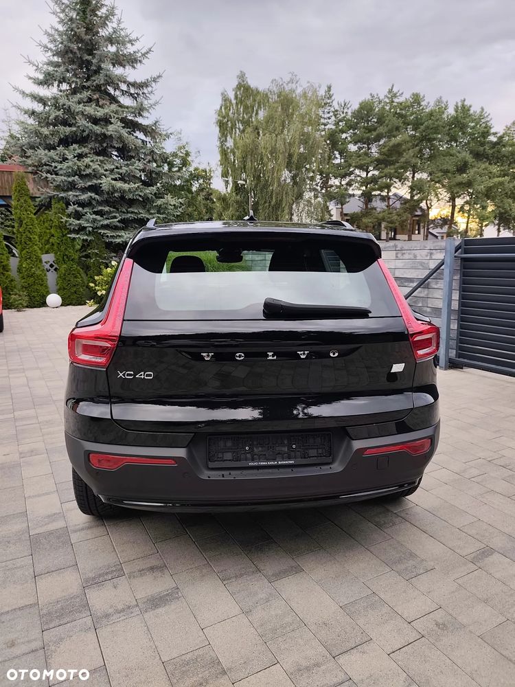 Volvo XC 40 82kWh P8 Recharge AWD Pro - 6