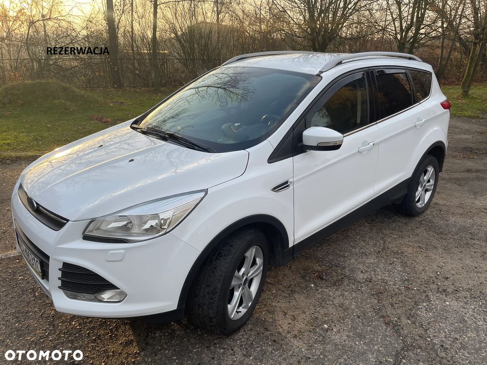 Ford Kuga - 1