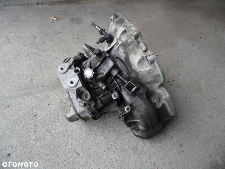 skrzynia biegów Opel 1.4b z14xep 55355480 niski przebieg - 3