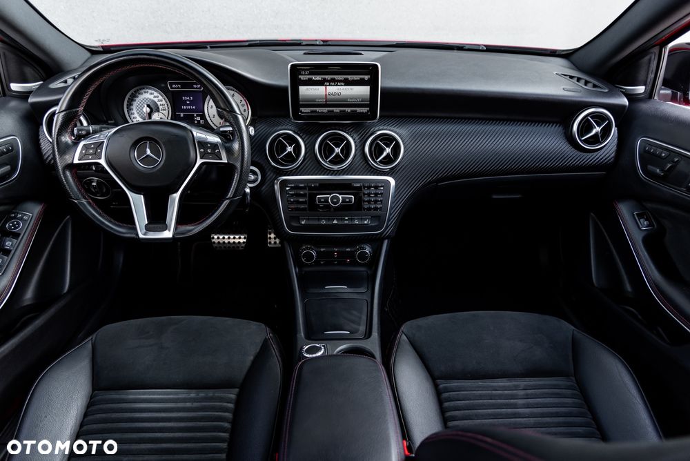 Mercedes-Benz Klasa A 250 Sport 7G-DCT - 28