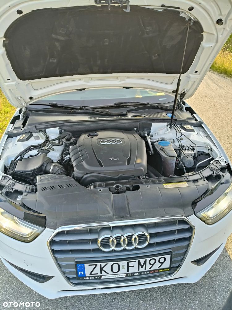 Audi A4 Avant 2.0 TDI Quattro Line - 14