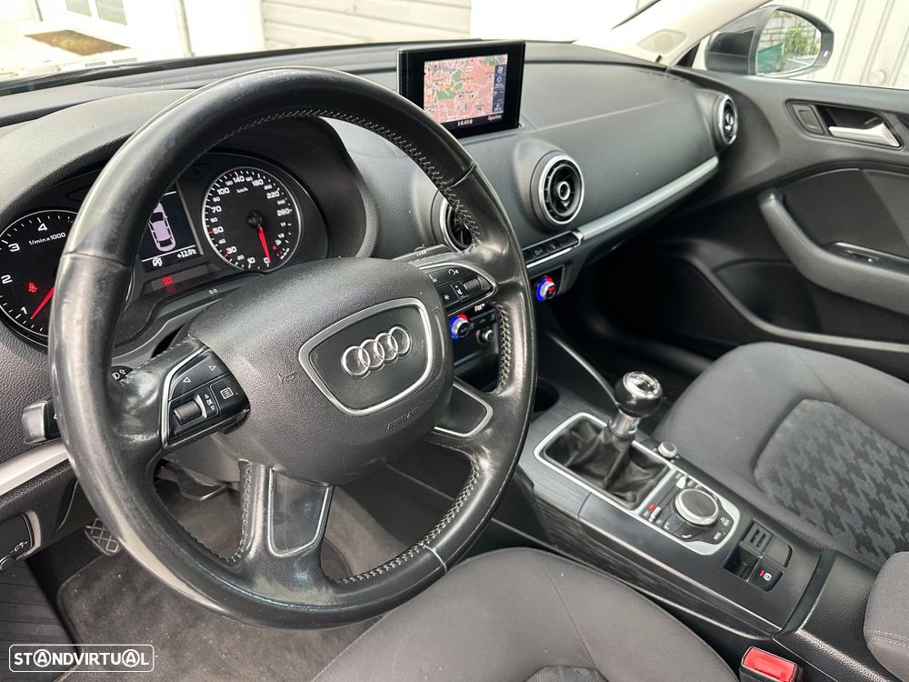 Audi A3 Limousine 1.6 TDI S-line - 15