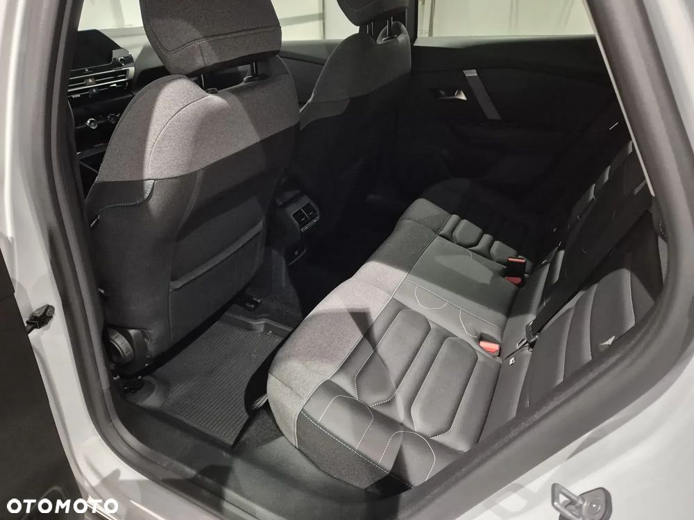 Citroën C4 1.2 PureTech Max S&S EAT8 - 11