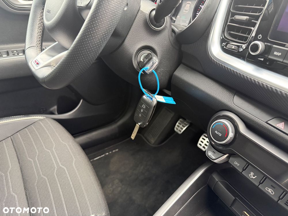 Kia Stonic 1.0 T-GDI OPF Mild Hybrid GT Line - 13