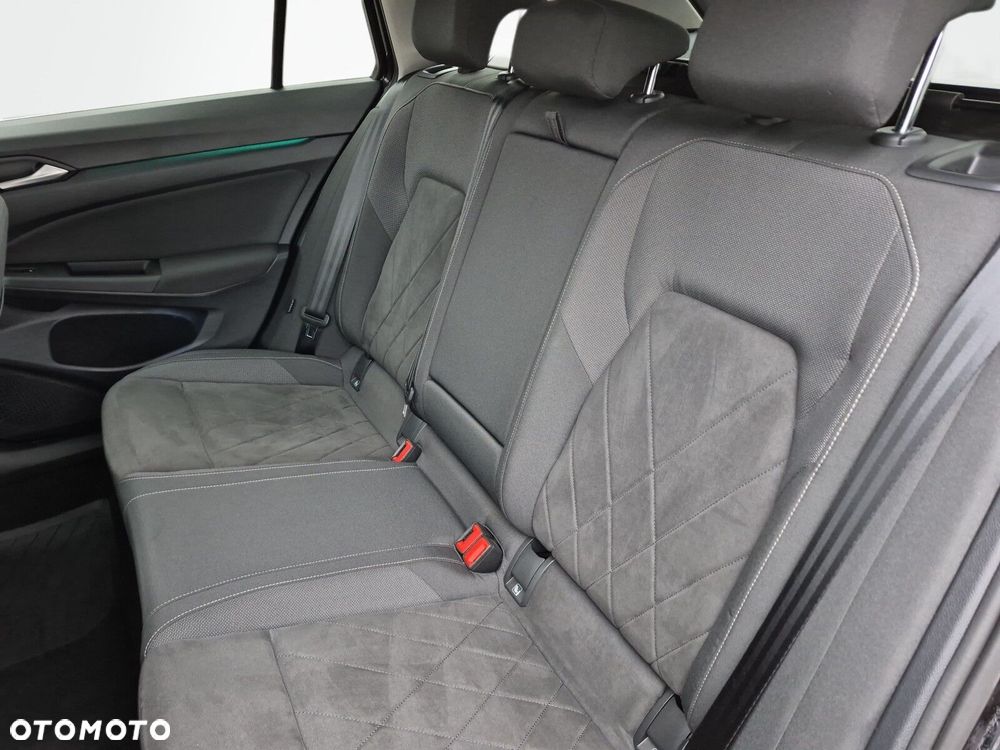 Volkswagen Golf Variant 2.0 TDI Style DSG - 30